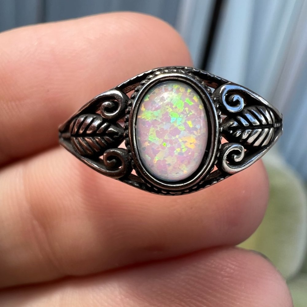 Solid Sterling Opal Leaf Ring - image 7